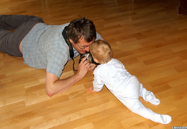 PICT5158.jpg - "Mon appareil photo et moi" ... avec un sujet sympathique mais trop curieux